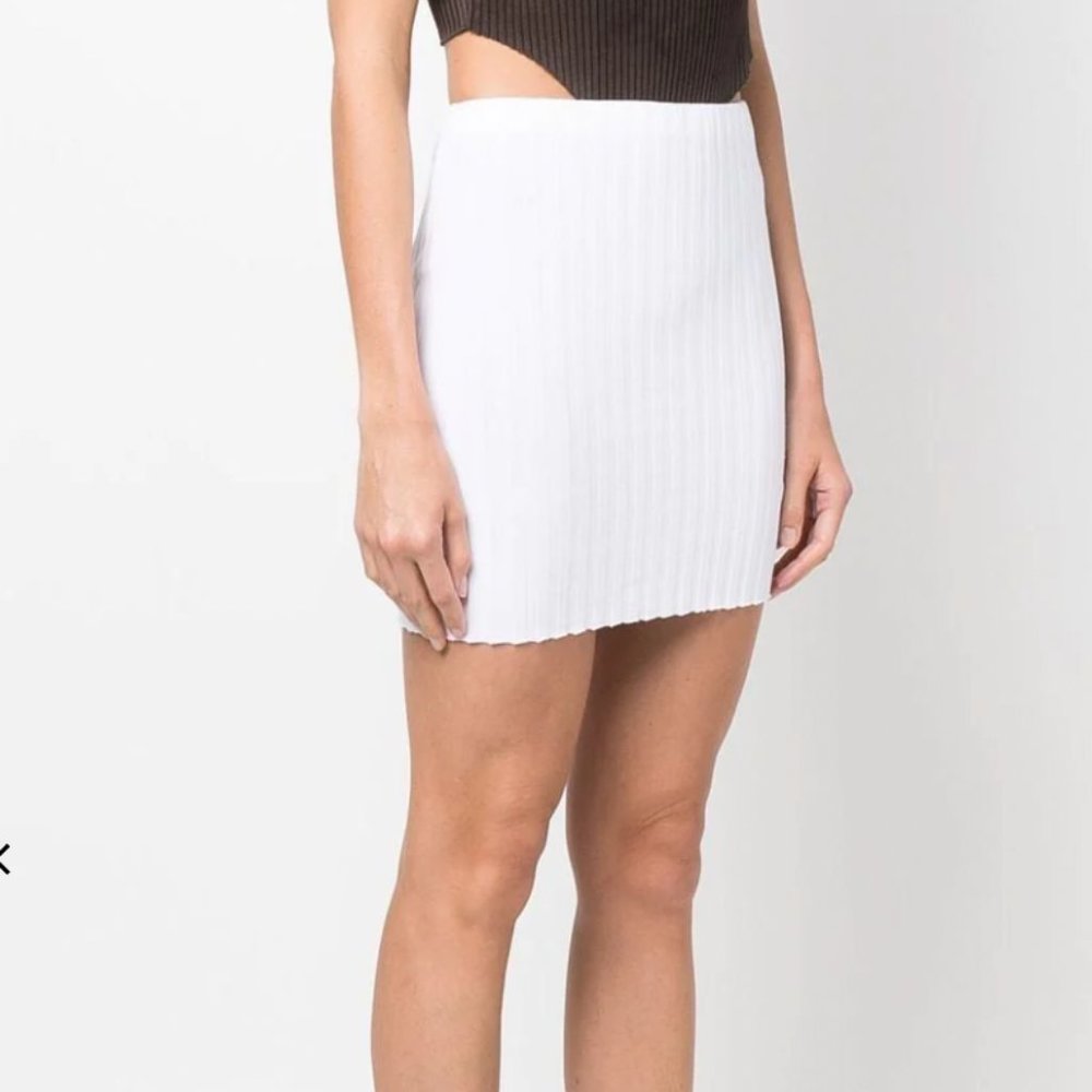 The Capri Mini Skirt in White